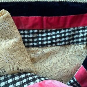 Lace and Velvet saree with velvet Checkered Pattern border